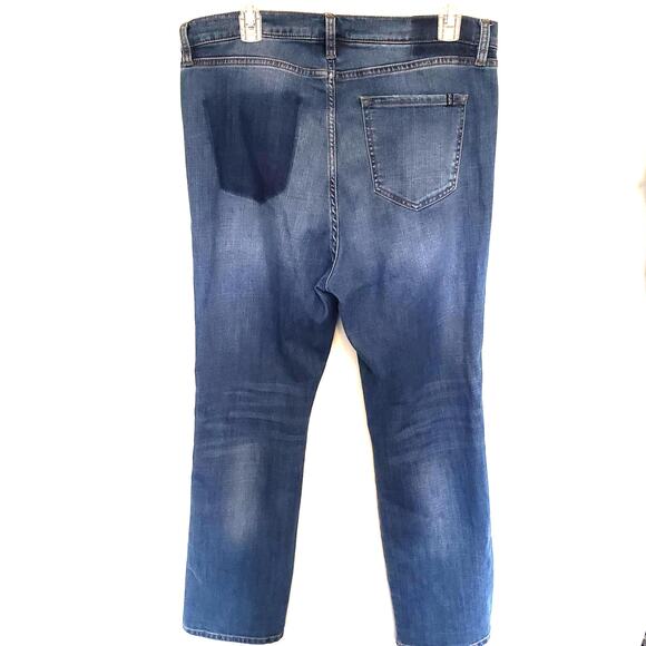 Buffalo David Bitton Womens Ivy Crop Jeans Size 31 High Rise Distressed Straight - Picture 6 of 9